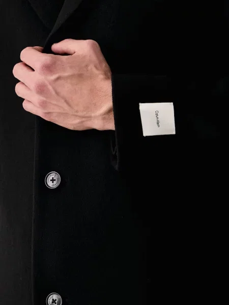 Calvin Klein férfi kabát merino gyapjúval fekete