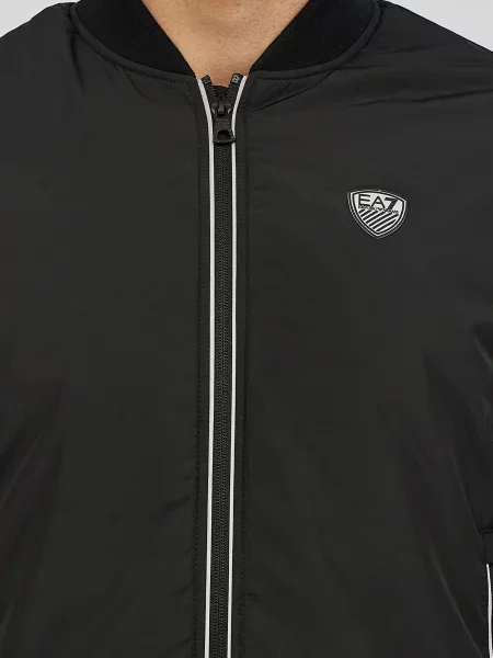 Куртка Ea7 Emporio Armani чорна
