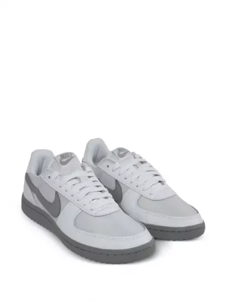 Iš natūralios odos retro stiliaus sportbačiai Nike Flyknit juoda