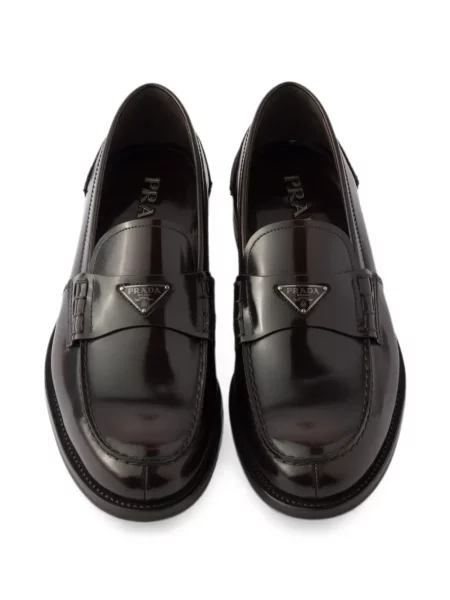 Pantofi loafer Prada din piele maro