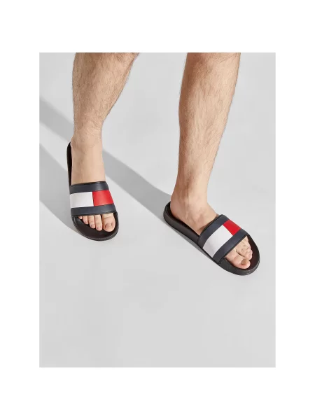 Šľapky Tommy Hilfiger Rubber Th Flag Pool Slide čierna