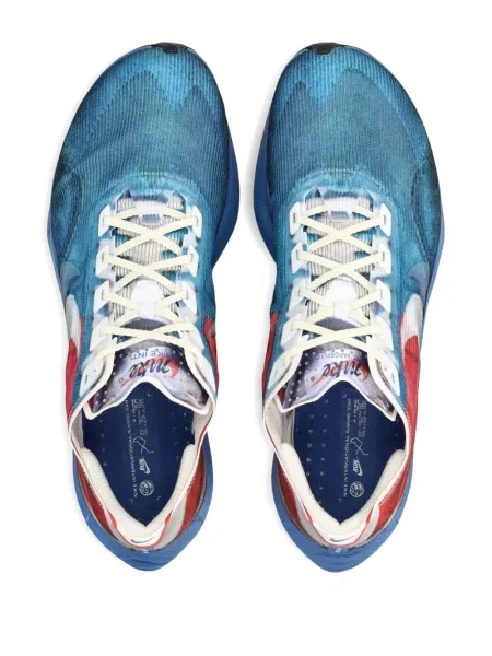 Iš natūralios odos retro stiliaus kelnės Nike apvaliu kaklu ruda