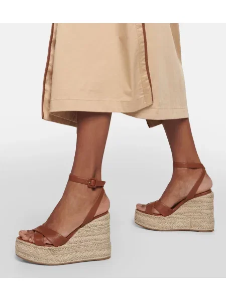 Kožené sandále Christian Louboutin hnedá