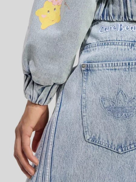 Adidas Jeansy Care Bear High Rise Wide Leg niebieski
