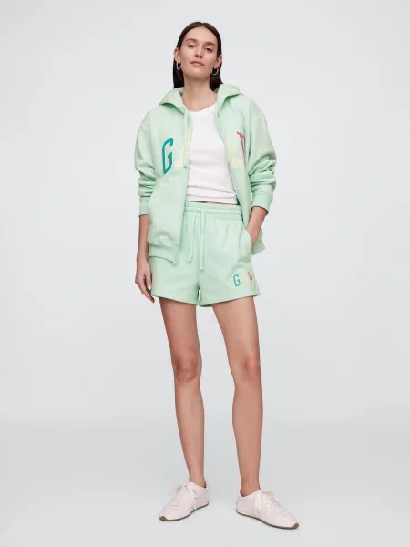 Szorty Gap z autografem