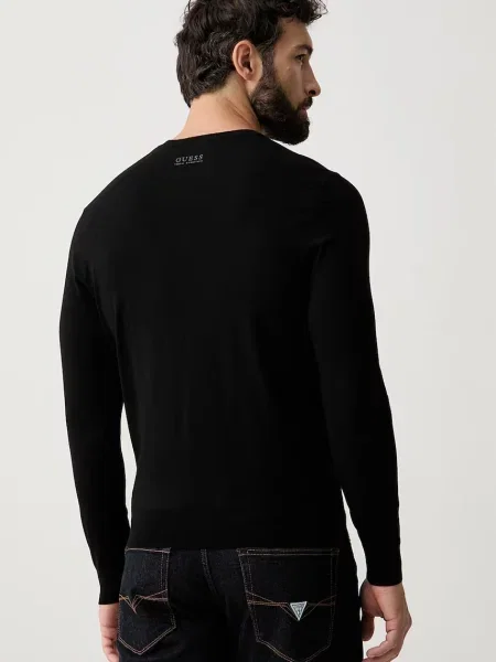 Guess sweter z wiskozą KADIR czarny
