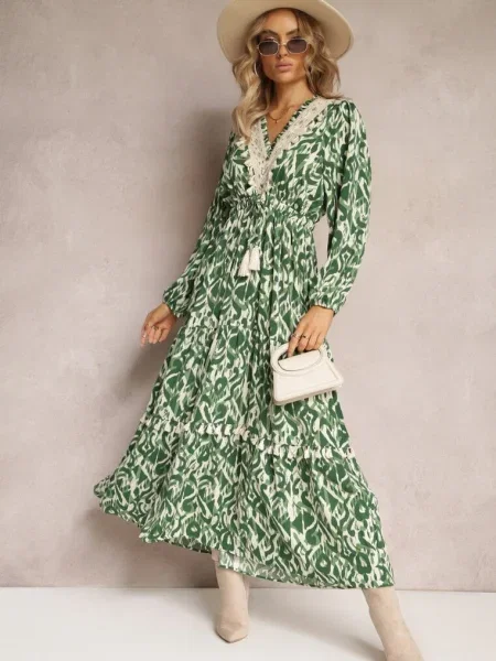 Rochie Clos cu in Talie si Insertie Ajurata Margotta verde
