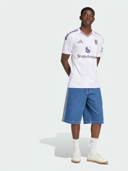 Футболка adidas білий