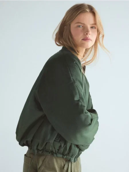 Reserved Geacă bomber verde-închis verde