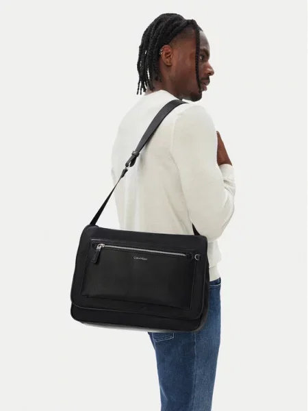 Calvin Klein Messenger torba preko ramena crna