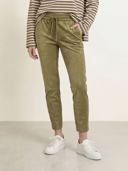 Juvia Spodnie W Stylu Joggingowym O Wyglądzie Skóry gruen oliwkowe