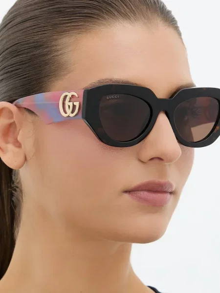 Солнцезащитные очки Gucci