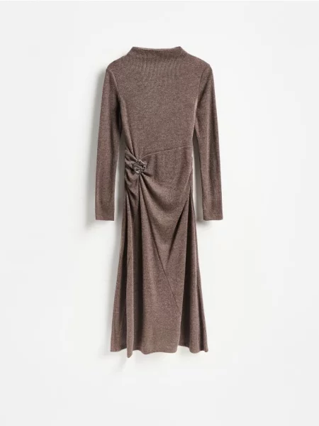 Reserved Rochie cu detaliu decorativ cafeniu