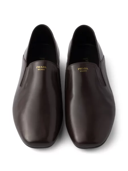 Pantofi loafer Prada din piele maro