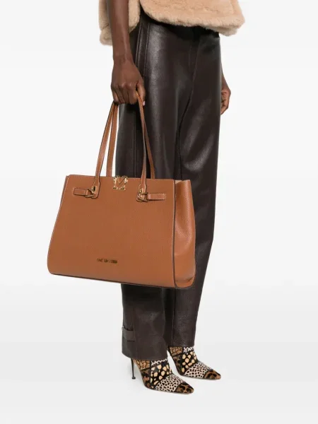 Torbica Love Moschino sa kopčom smeđa