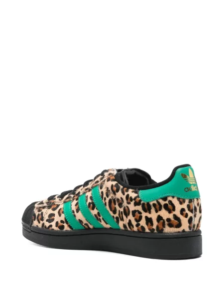 Pantaloni Adidas cu model leopard din jerseu roșu