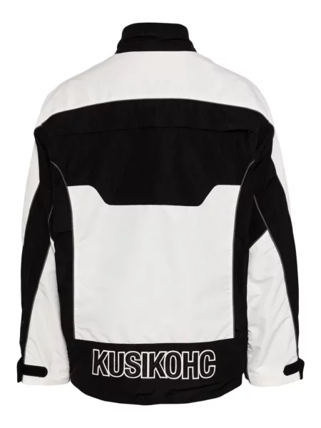 Яке Kusikohc черно