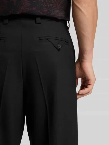 Spodnie do garnituru o kroju regular fit w kant model Hugo czarne