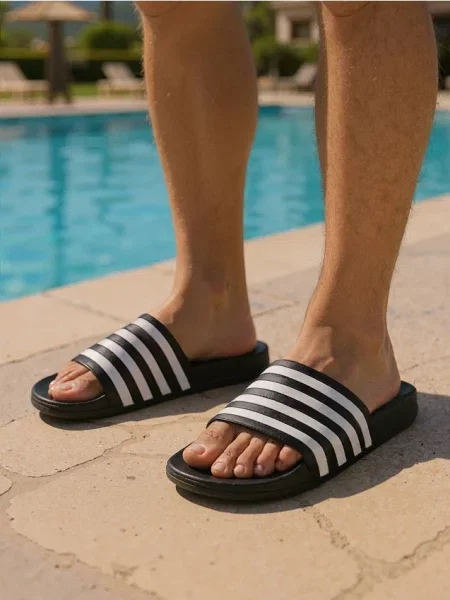 Sinsay Pantofle černá