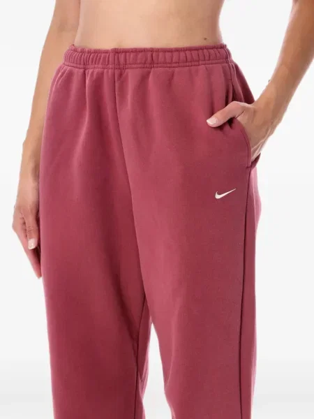 Φλοράλ μπλούζα Nike με απλικέ με ψηλή μέση μαύρο