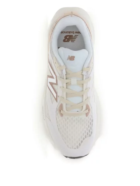 Mrežasta majica New Balance s printom crna