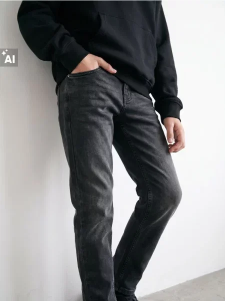 Sinsay Slim fit džíny s efektem praní černá