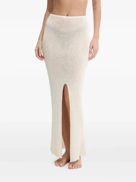 Dzianinowa spódnica Paramidonna z rozcieciem biała