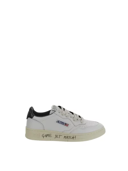 Sneakersy Autry białe