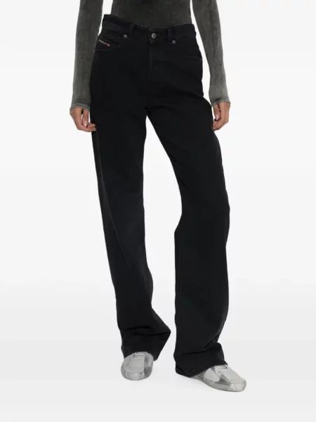 Blugi drepți Diesel negru
