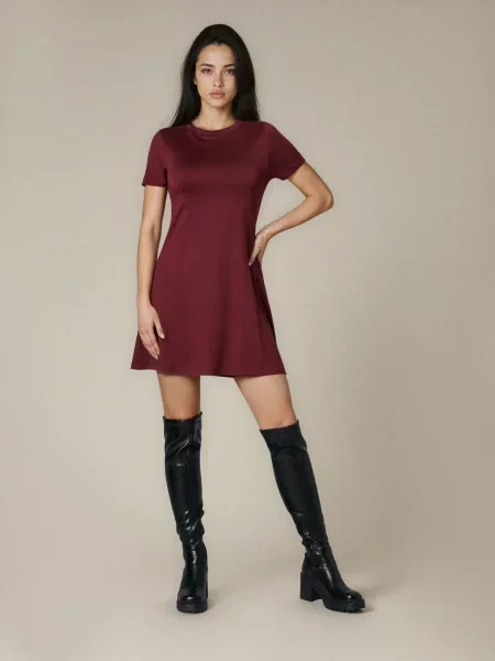 В’язане міні-сукня бордовий