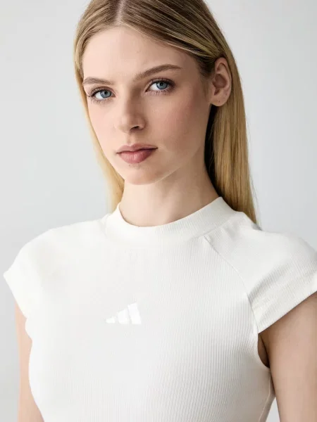 Adidas футболка basic з модалем