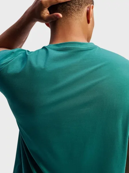 Футболка Under Armour