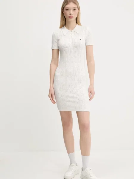 Tommy Jeans sukienka mini dopasowana beżowy