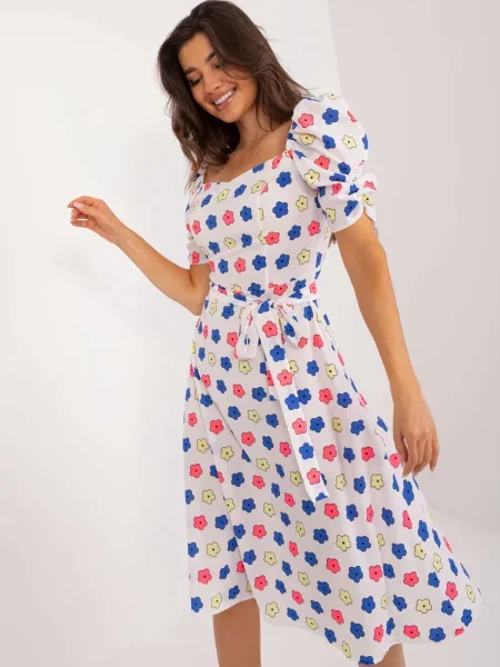 Rochie Fashionhunters cu model floral de costum alb