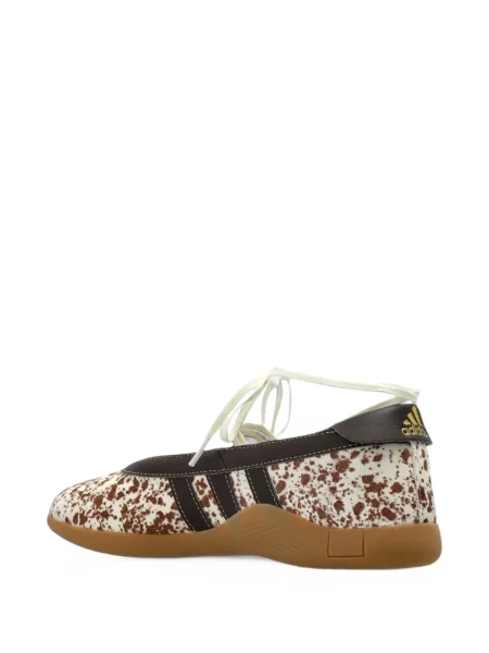 Sneakerși Adidas din dantelă cu broderie negru