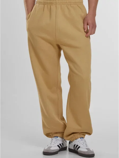 Pantaloni sport Urban Classics bej
