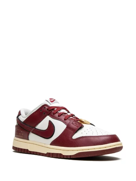 Sportbačiai Nike Dunk raudona