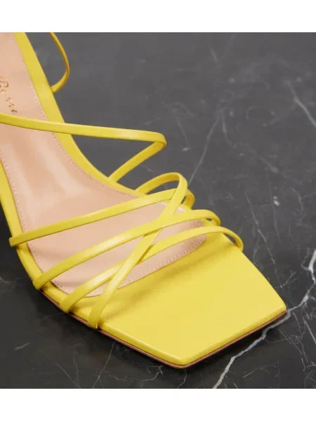 Sandale Gianvito Rossi din piele galben