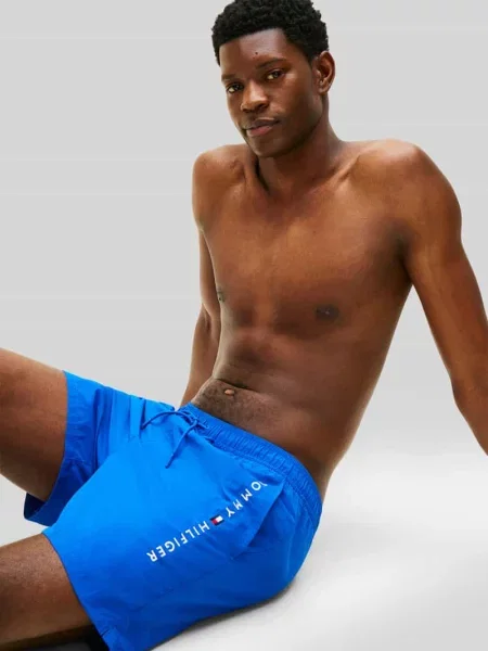 Kąpielówki Tommy Hilfiger z nadrukiem niebieskie