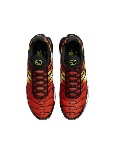 Tenisky Nike Air Max Plus s prechodom farieb oranžová