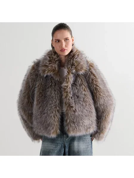 Cropp Куртка зі штучного хутра бежевий