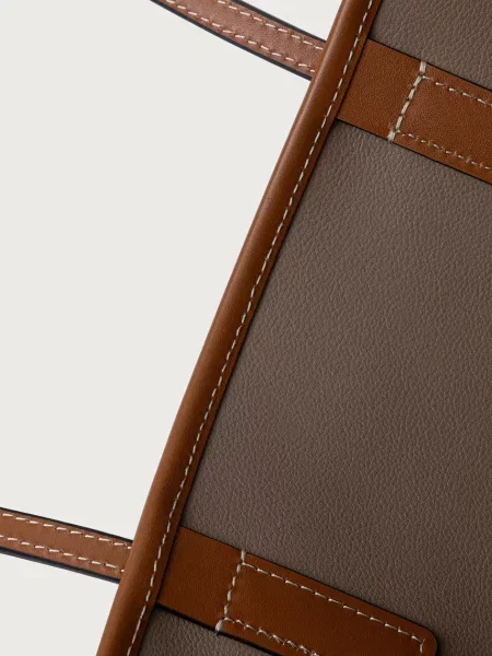 Tommy Hilfiger шопинг чанта дамска бежово