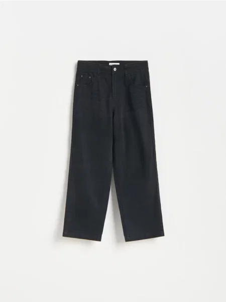Reserved Blugi straight fit cu tiv destrămat negru