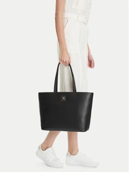 Tommy Hilfiger torebka czarny
