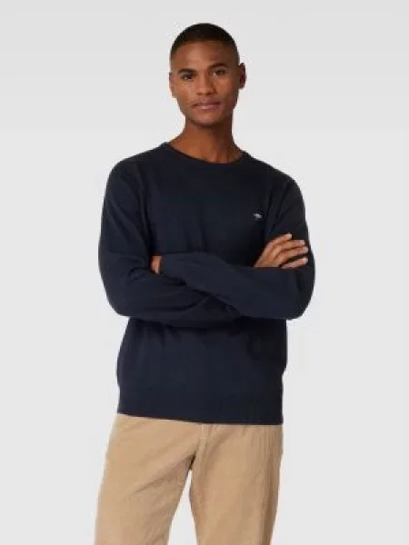 Sweter z dzianiny z wyhaftowanym logo Fynch-hatton