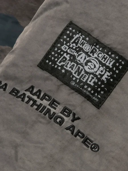 Geacă Aape By A Bathing Ape cu glugă gri