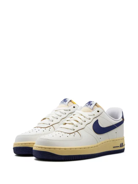 Sportbačiai Nike Air Force 1 balta