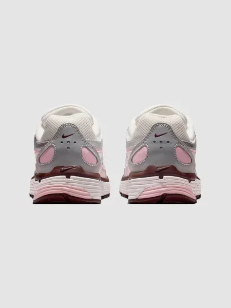 Кожаные повседневные кроссовки Nike серые