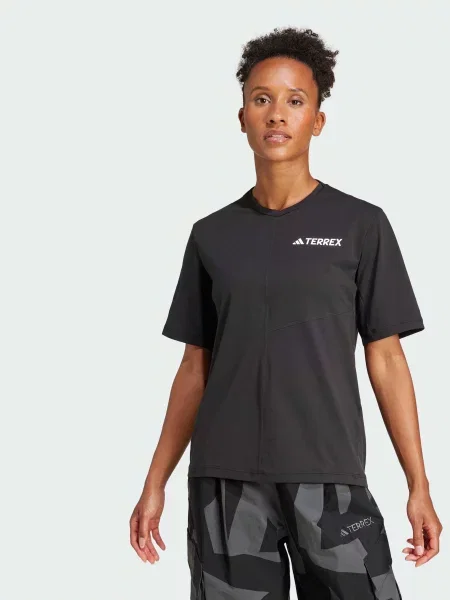 Футболка adidas комбінований верх чорний