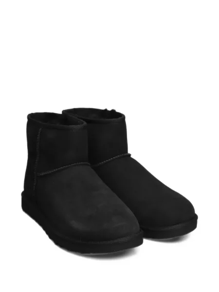 Класически боти Ugg черно